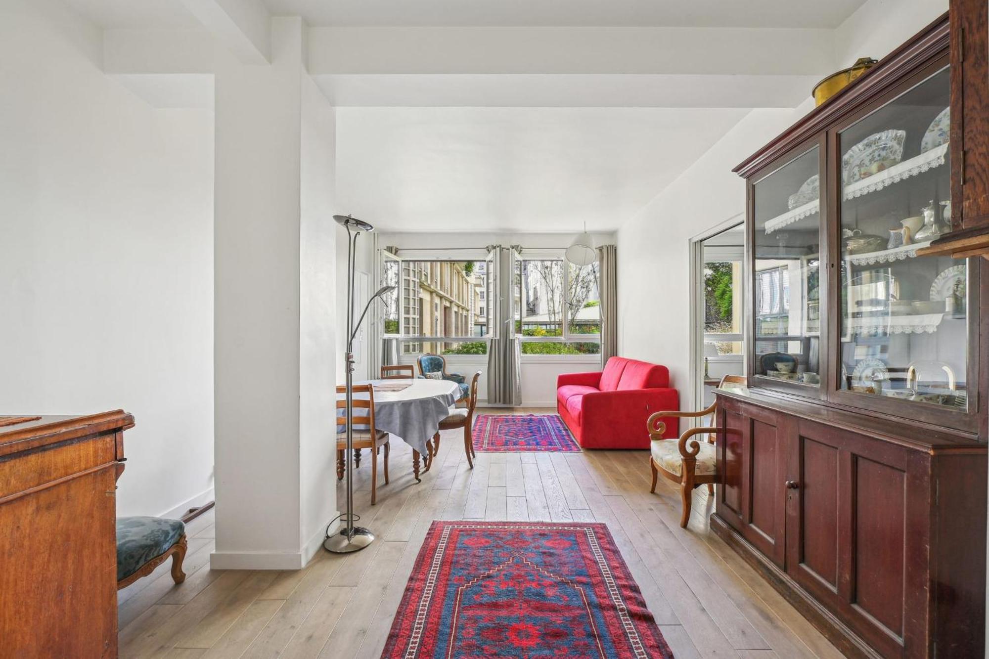 Branly - Franco Russe 1bdr B'your Appartement